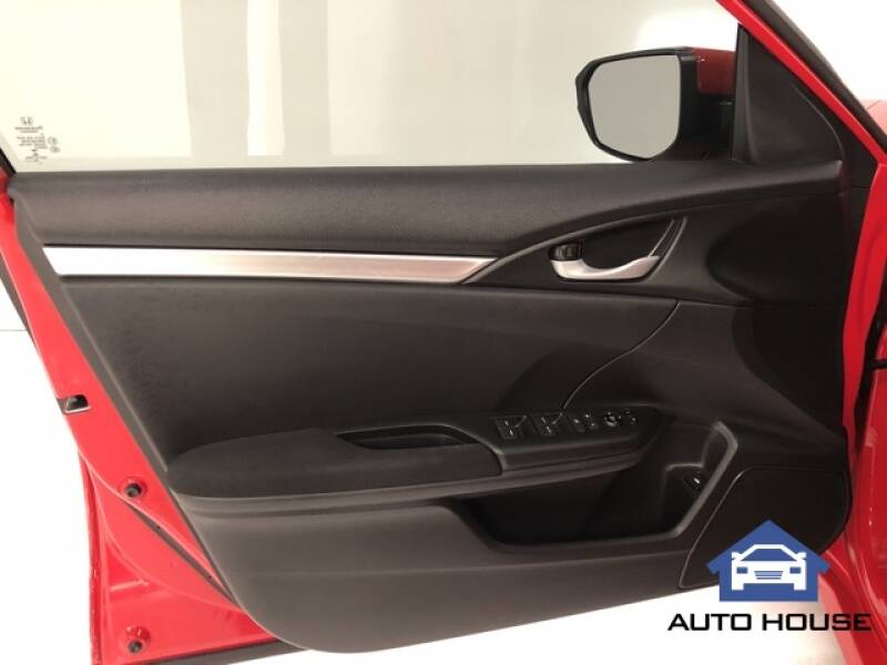 2019 Honda Civic LX (image 6)