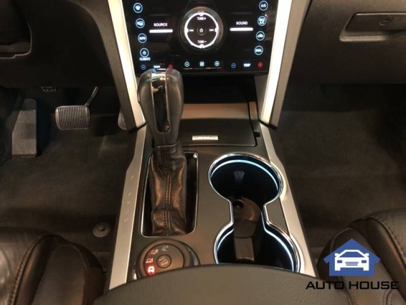 2015 Ford Explorer Limited (image 19)