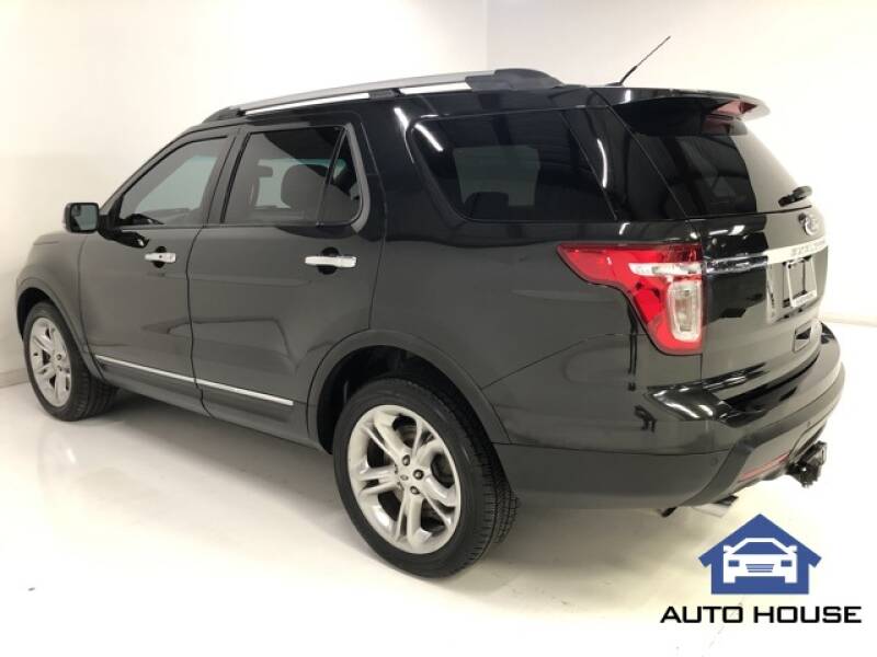 2015 Ford Explorer Limited (image 5)