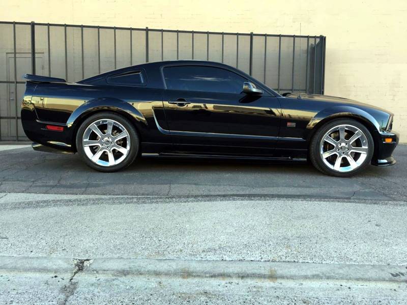 2007 Ford Mustang GT Deluxe photo 3