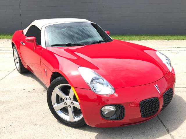 2007 Pontiac Solstice for sale at Adrenaline Motorsports Inc. in Saginaw MI