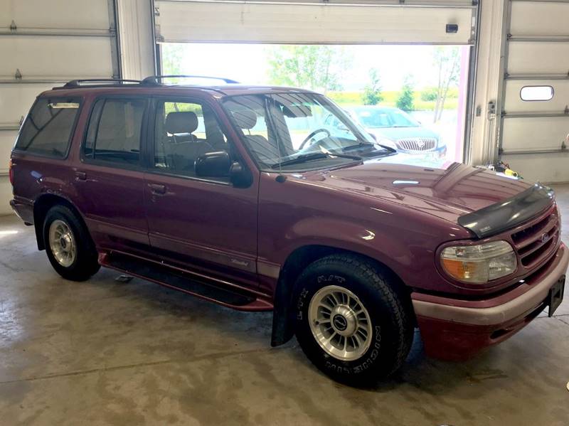 1996 Ford Explorer for sale at Gary Miller's Classic Auto in El Paso IL