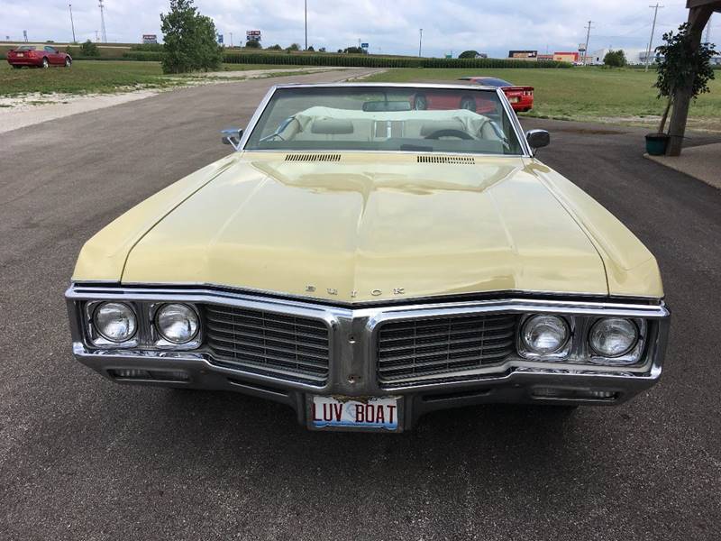1970 Buick Electra for sale at Gary Miller's Classic Auto in El Paso IL