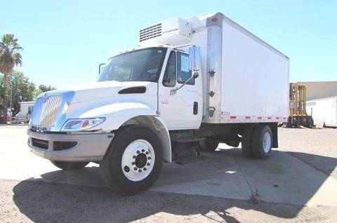 2007 International 4300 for sale at Ray and Bob's Truck & Trailer Sales LLC in Phoenix AZ
