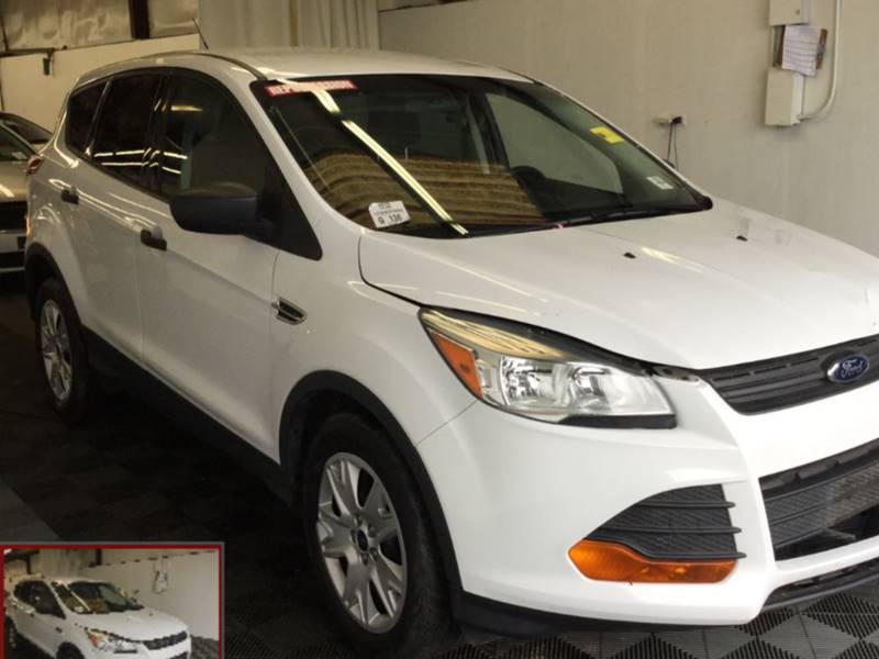 2015 Ford Escape for sale at Road Runner Autoplex in Russellville AR