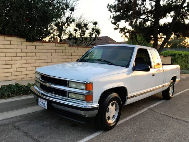 1998 Chevrolet C/K 1500 Series for sale at Quality Car Sales in Whittier CA