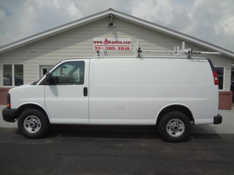 GIBB'S 10 SALES LLC Car Dealer in New York Mills, MN