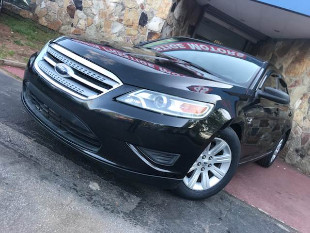 2010 Ford Taurus for sale at Atlanta Prestige Motors in Decatur GA