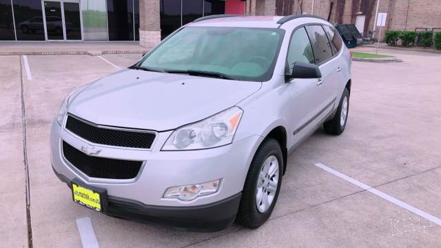 2010 Chevrolet Traverse for sale at West Oak L&M in Houston TX