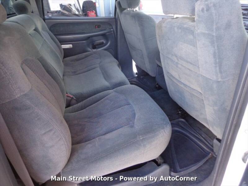 2001 Chevrolet Silverado 2500HD (image 9)