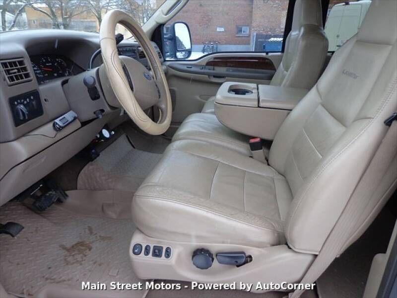 2004 Ford F-250 Super Duty (image 8)