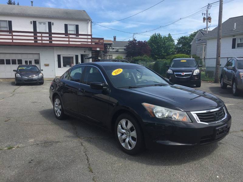 2009 Honda Accord for sale at iDrive in New Bedford MA