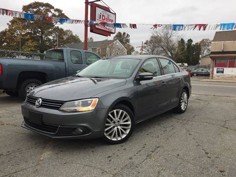 2011 Volkswagen Jetta for sale at iDrive in New Bedford MA