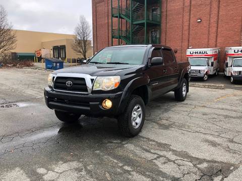 2007 Toyota Tacoma for sale at iDrive in New Bedford MA