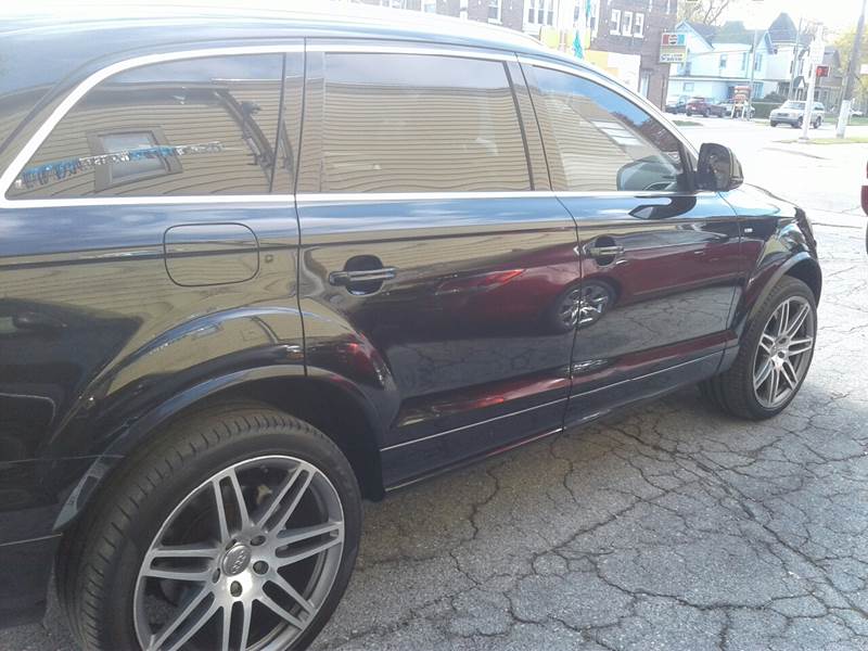 2008 Audi Q7 for sale at D -N- J Auto Sales Inc. in Fort Wayne IN