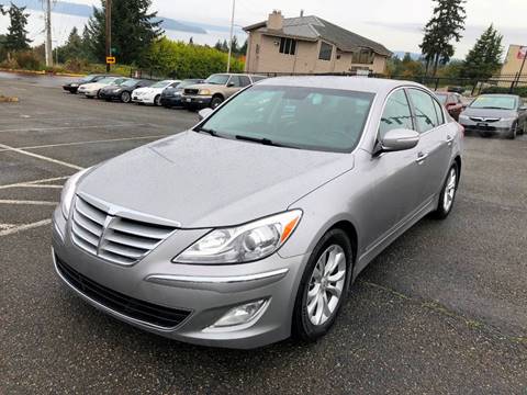 2013 Hyundai Genesis for sale at KARMA AUTO SALES in Federal Way WA