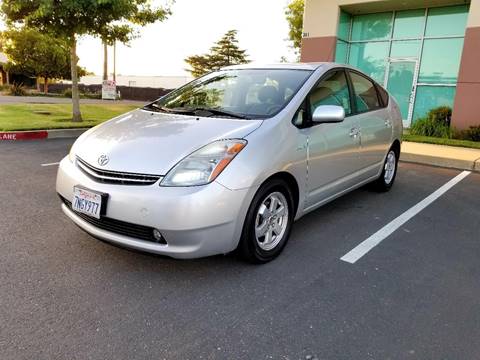 2009 Toyota Prius for sale at Lux Global Auto Sales in Sacramento CA