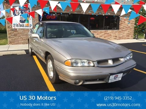 1997 Pontiac Bonneville for sale at US 30 Motors in Crown Point IN