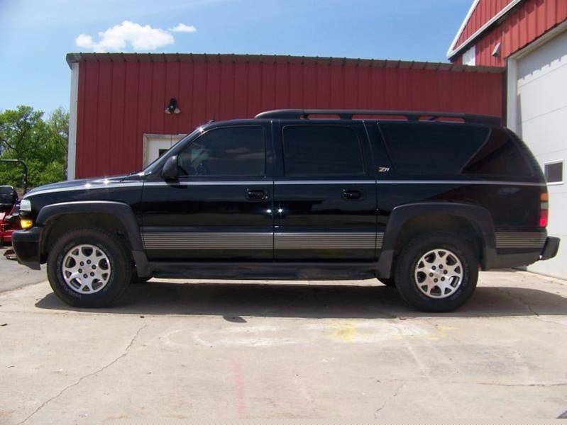 2004 Chevrolet Suburban for sale at Countryside Auto Body & Sales, Inc in Gary SD