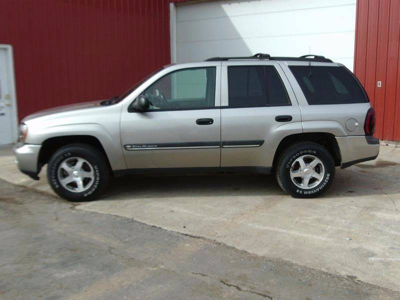 2002 Chevrolet TrailBlazer for sale at Countryside Auto Body & Sales, Inc in Gary SD