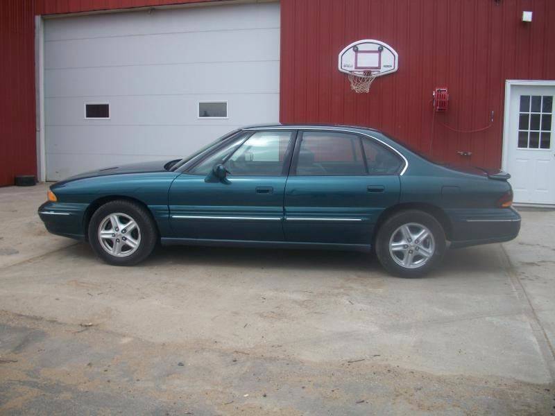 1998 Pontiac Bonneville for sale at Countryside Auto Body & Sales, Inc in Gary SD