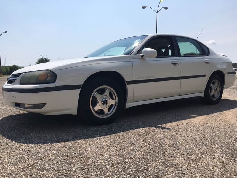 2001 Chevrolet Impala for sale at eAutoTrade in Evansville IN