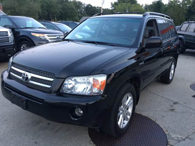 2006 Toyota Highlander Hybrid for sale at First Hot Line Auto Sales Inc. & Fairhaven Getty in Fairhaven MA