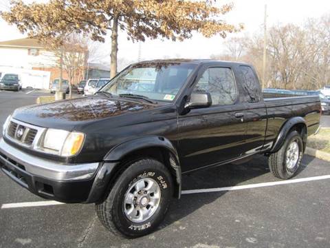 1999 Nissan Frontier for sale at Auto Bahn Motors in Winchester VA
