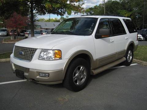 2006 Ford Expedition for sale at Auto Bahn Motors in Winchester VA