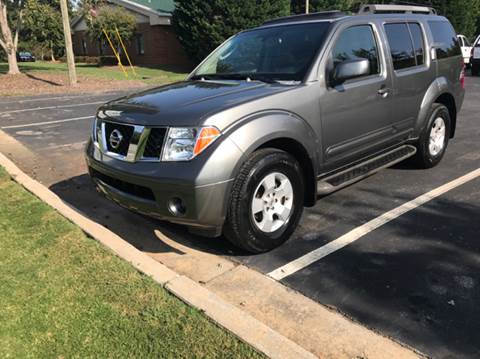 2005 Nissan Pathfinder for sale at GTO United Auto Sales LLC in Lawrenceville GA