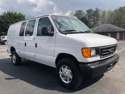 2004 Ford E-Series Cargo for sale at GTO United Auto Sales LLC in Lawrenceville GA