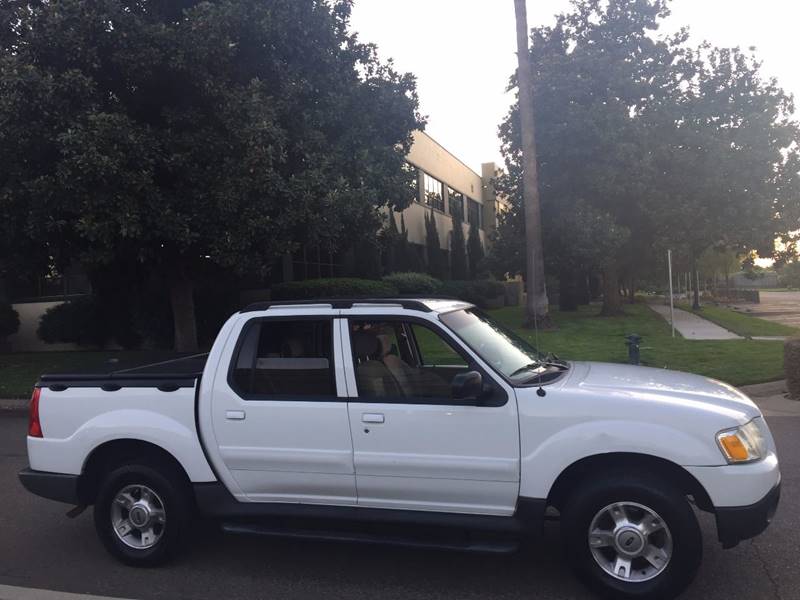 2004 Ford Explorer Sport Trac 4dr Xlt Crew Cab Sb Rwd In