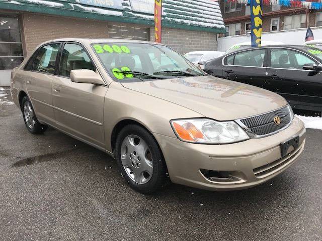 2003 Toyota Avalon for sale at NATIONAL AUTO GROUP INC in Chicago IL