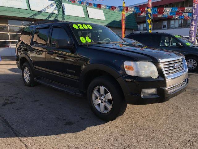 2006 Ford Explorer for sale at NATIONAL AUTO GROUP INC in Chicago IL