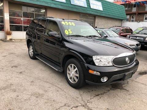 2005 Buick Rainier for sale at NATIONAL AUTO GROUP INC in Chicago IL