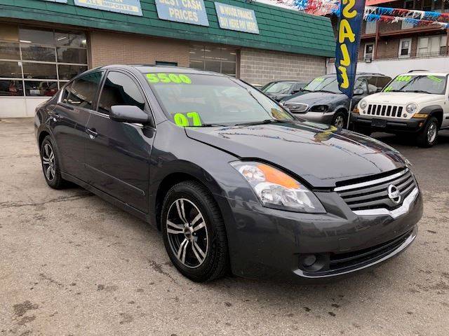 2007 Nissan Altima for sale at NATIONAL AUTO GROUP INC in Chicago IL