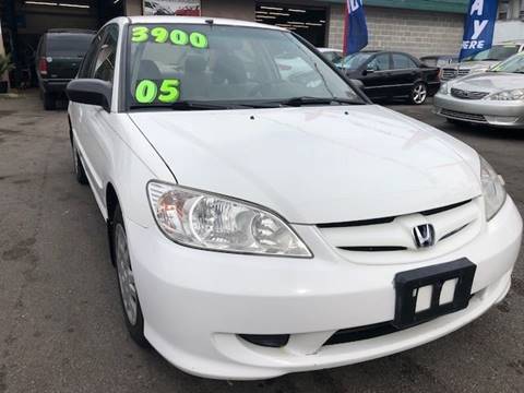 2005 Honda Civic for sale at NATIONAL AUTO GROUP INC in Chicago IL