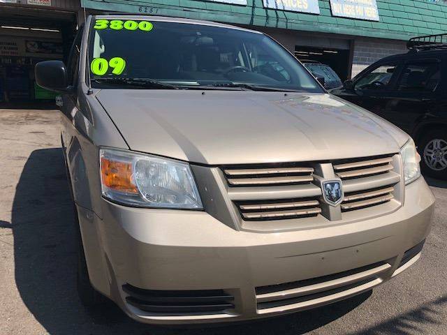 2009 Dodge Grand Caravan for sale at NATIONAL AUTO GROUP INC in Chicago IL