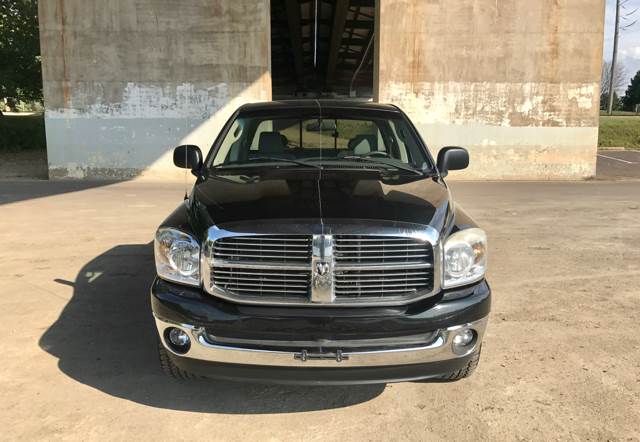 2007 Dodge Ram Pickup 1500 for sale at Marigold Motors, LLC in Pekin IL