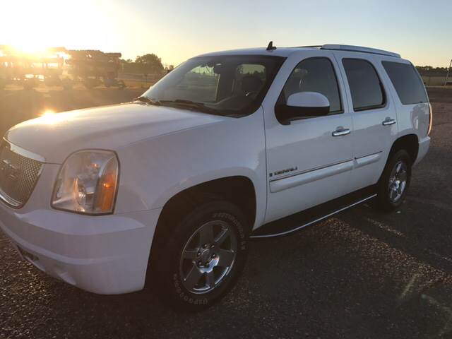 2007 GMC Yukon for sale at Strands in Rugby ND