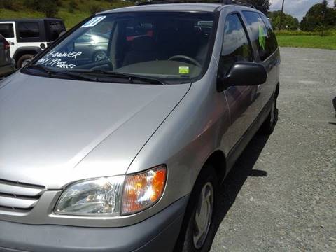 2001 Toyota Sienna for sale at Rt 13 Auto Sales LLC in Horseheads NY