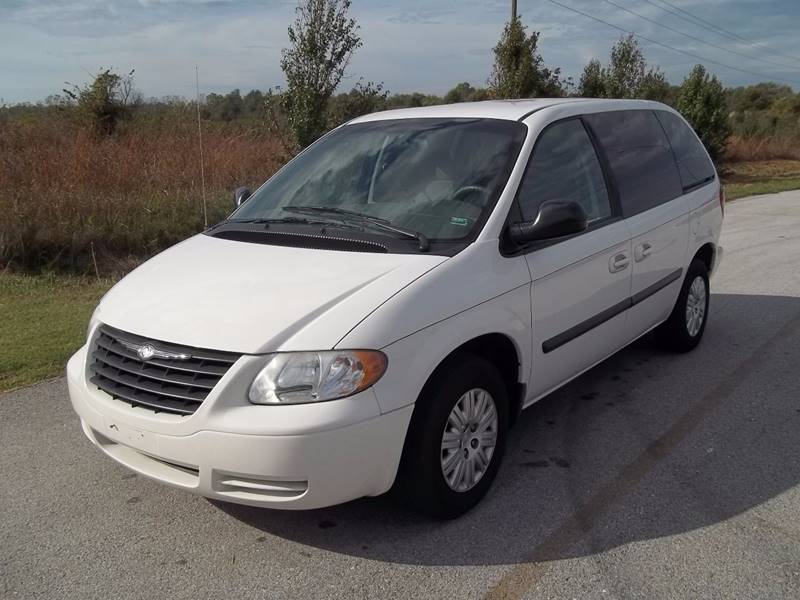 2006 Chrysler Town and Country for sale at Shuler Auto Sales and Service in Springfield MO