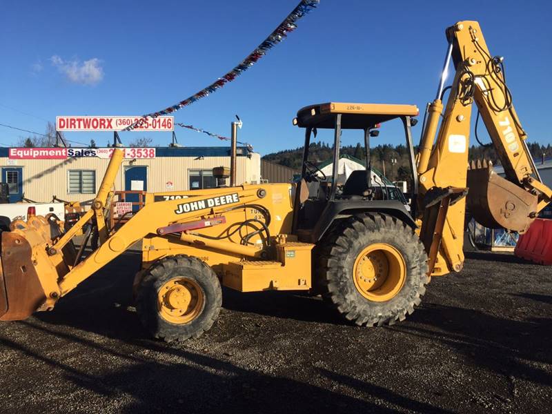 2003 John Deere 710D for sale at DirtWorx Equipment - Used Equipment in Woodland WA
