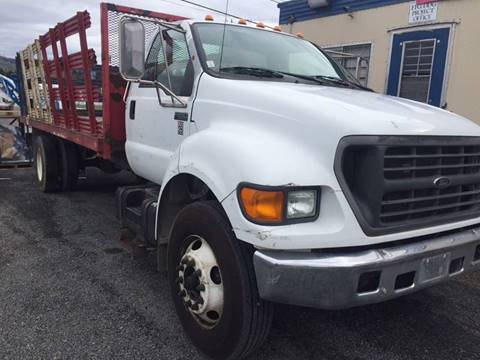 2000 Ford F-650 for sale at DirtWorx Equipment - Trucks in Woodland WA