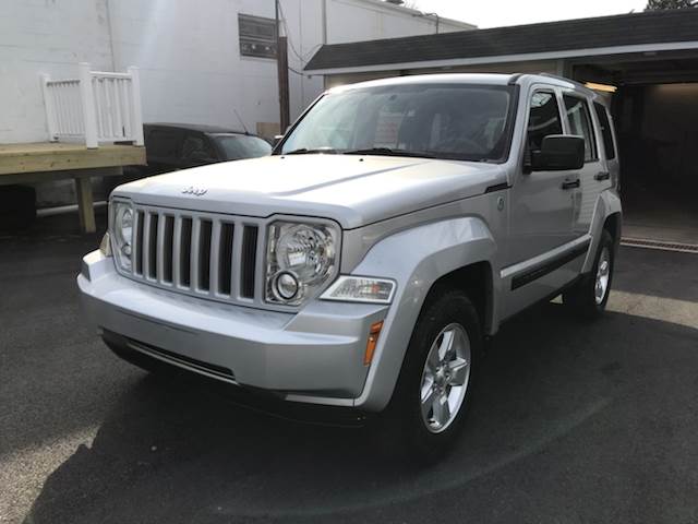 2010 Jeep Liberty for sale at Alexander Antkowiak Auto Sales Inc. in Hatboro PA
