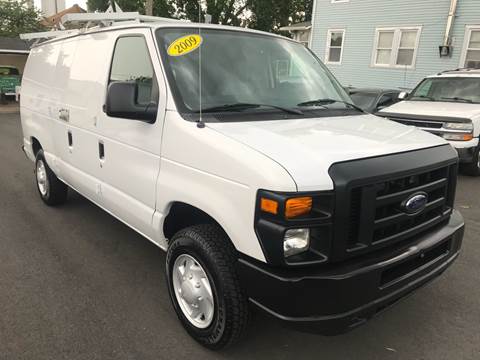 2009 Ford E-Series Cargo for sale at Alexander Antkowiak Auto Sales Inc. in Hatboro PA