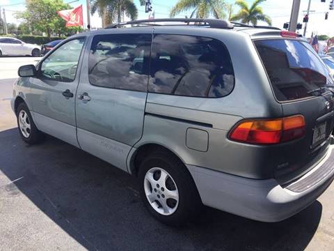 2000 Toyota Sienna for sale at TOP TWO USA INC in Oakland Park FL