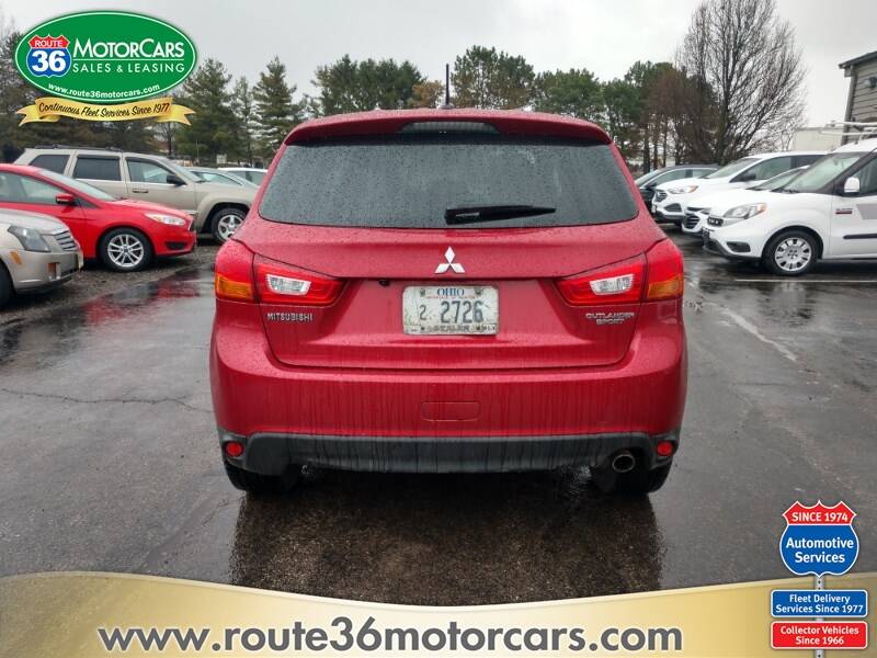2014 Mitsubishi Outlander Sport SE (image 5)