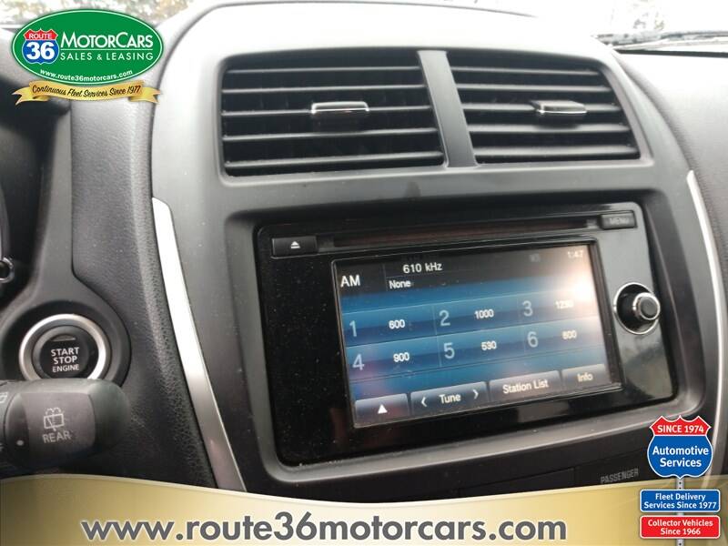 2014 Mitsubishi Outlander Sport SE (image 13)