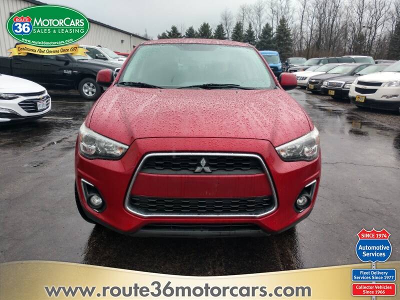2014 Mitsubishi Outlander Sport SE (image 2)